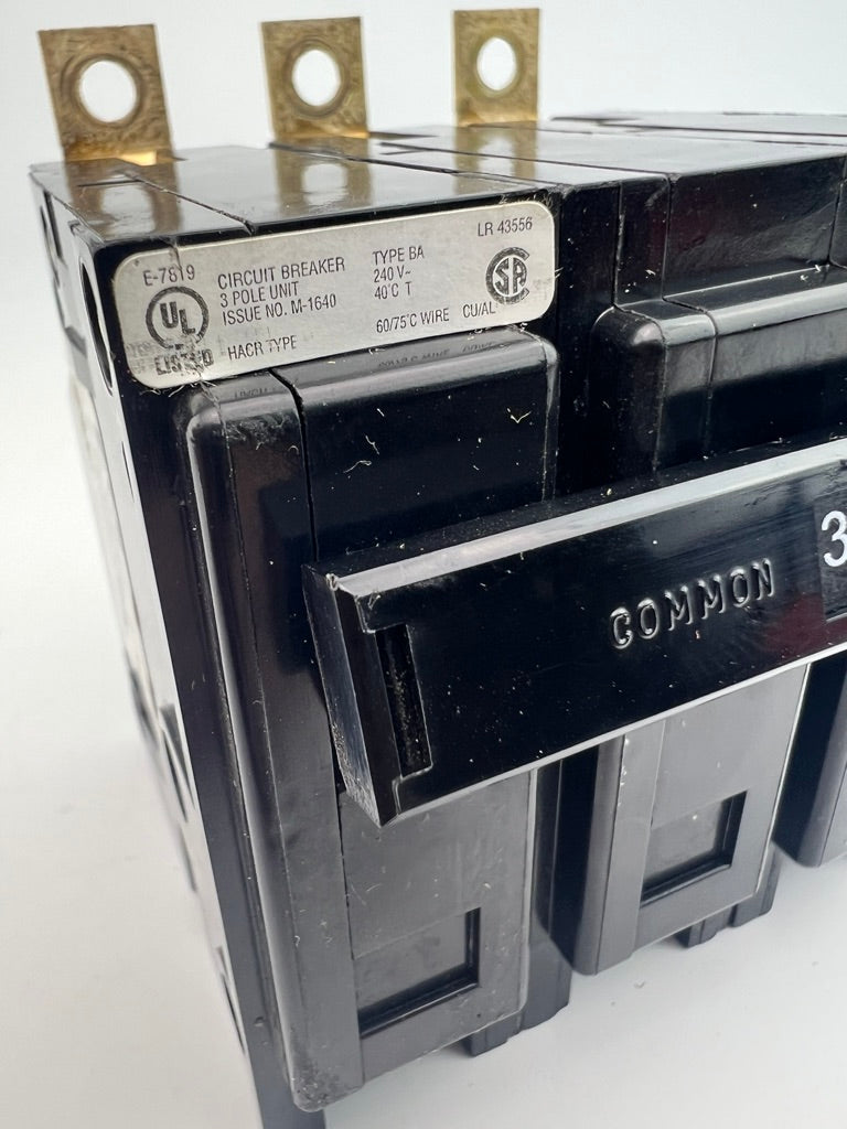 Eaton BAB3030H 3 Pole 30 Amp Type BA Circuit Breaker Bolt On 240VAC 30A 3P — NEW