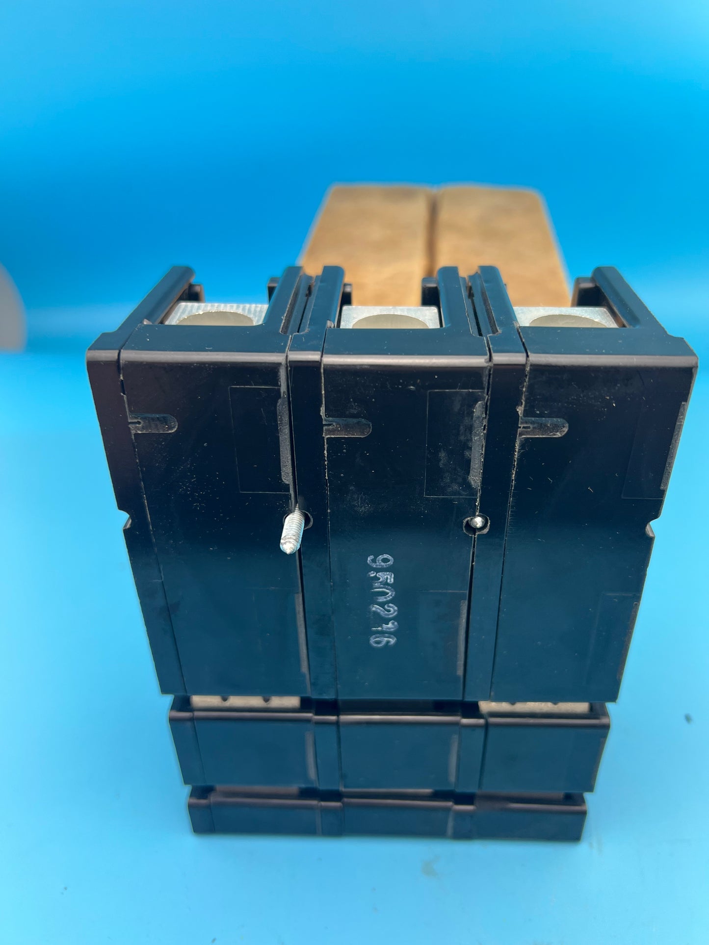 Challenger 200 Amp 3 Pole Type QFP24 Circuit Breaker GTE Sylvania 240V 200A *NEW