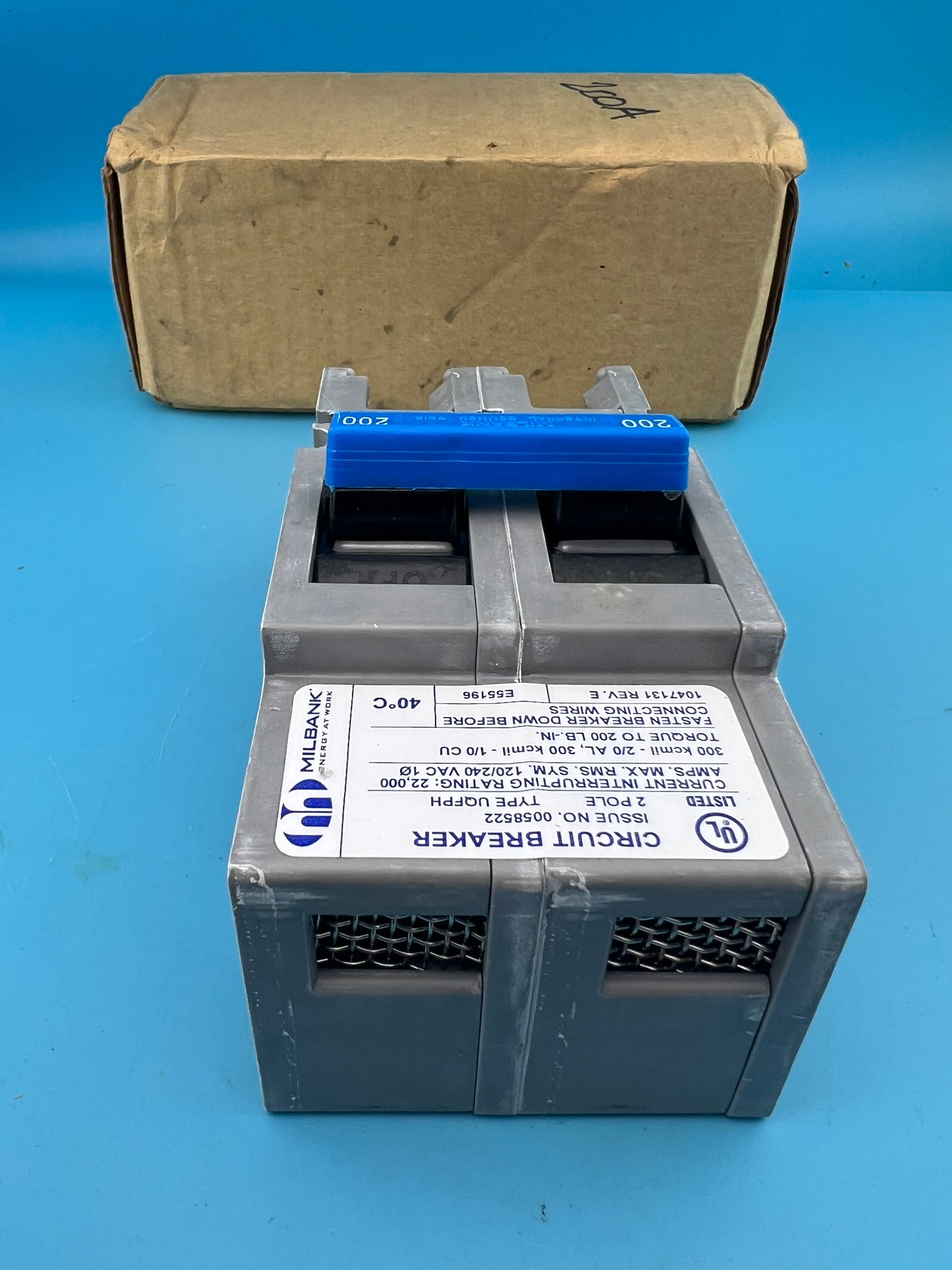 Milbank 200 Amp 2 Pole Type UQFPH Circuit Breaker 240VAC UQFPH200 Zinsco *NEW