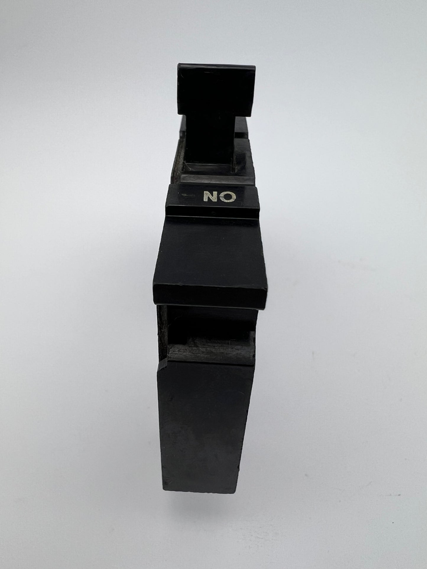 Square D 20 Amp 1 Pole Type XO Circuit Breaker 120 Volt Cutler Hammer Thin XO120