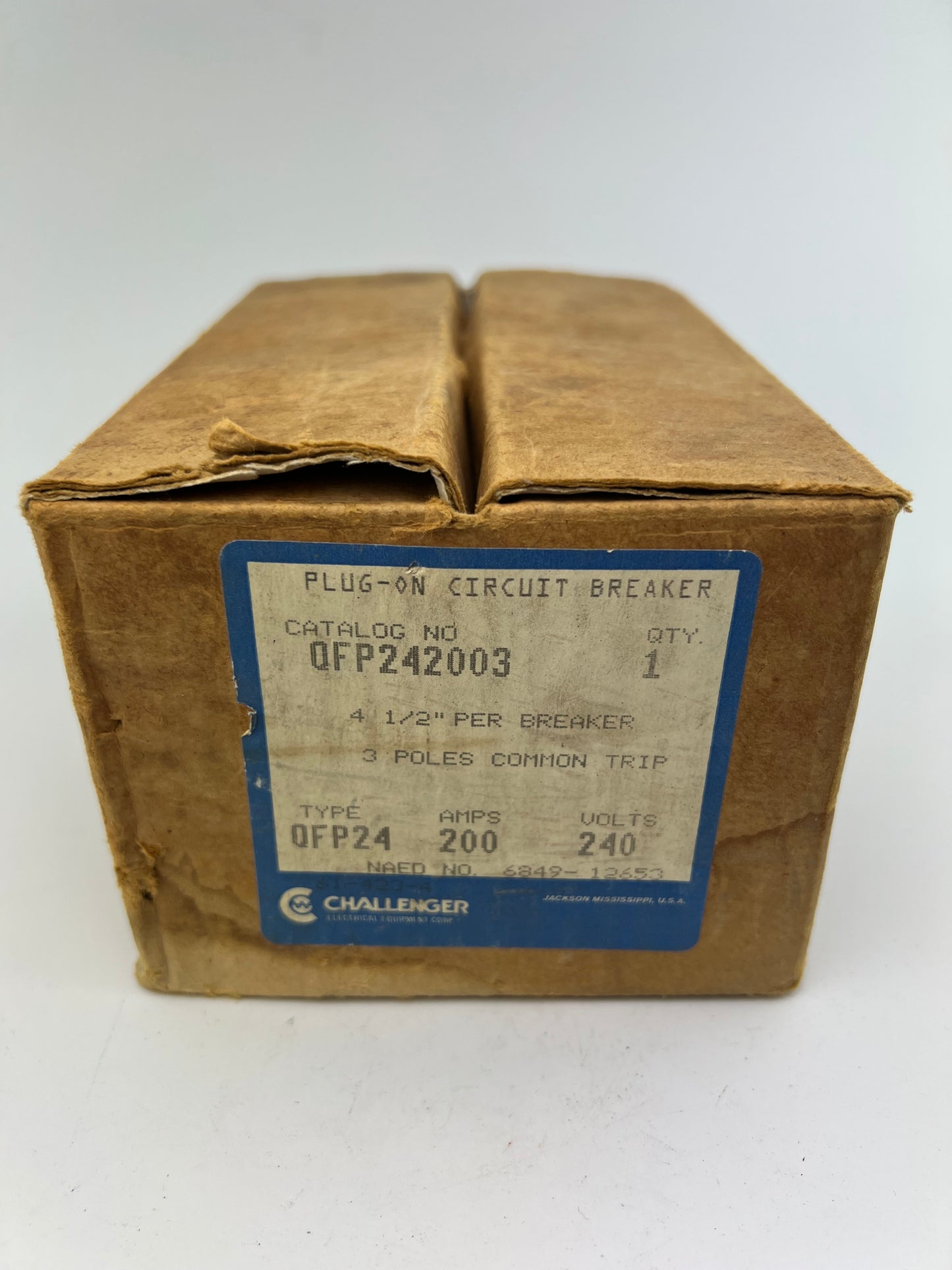 Challenger 200 Amp 3 Pole Type QFP24 Circuit Breaker GTE Sylvania 240V 200A *NEW