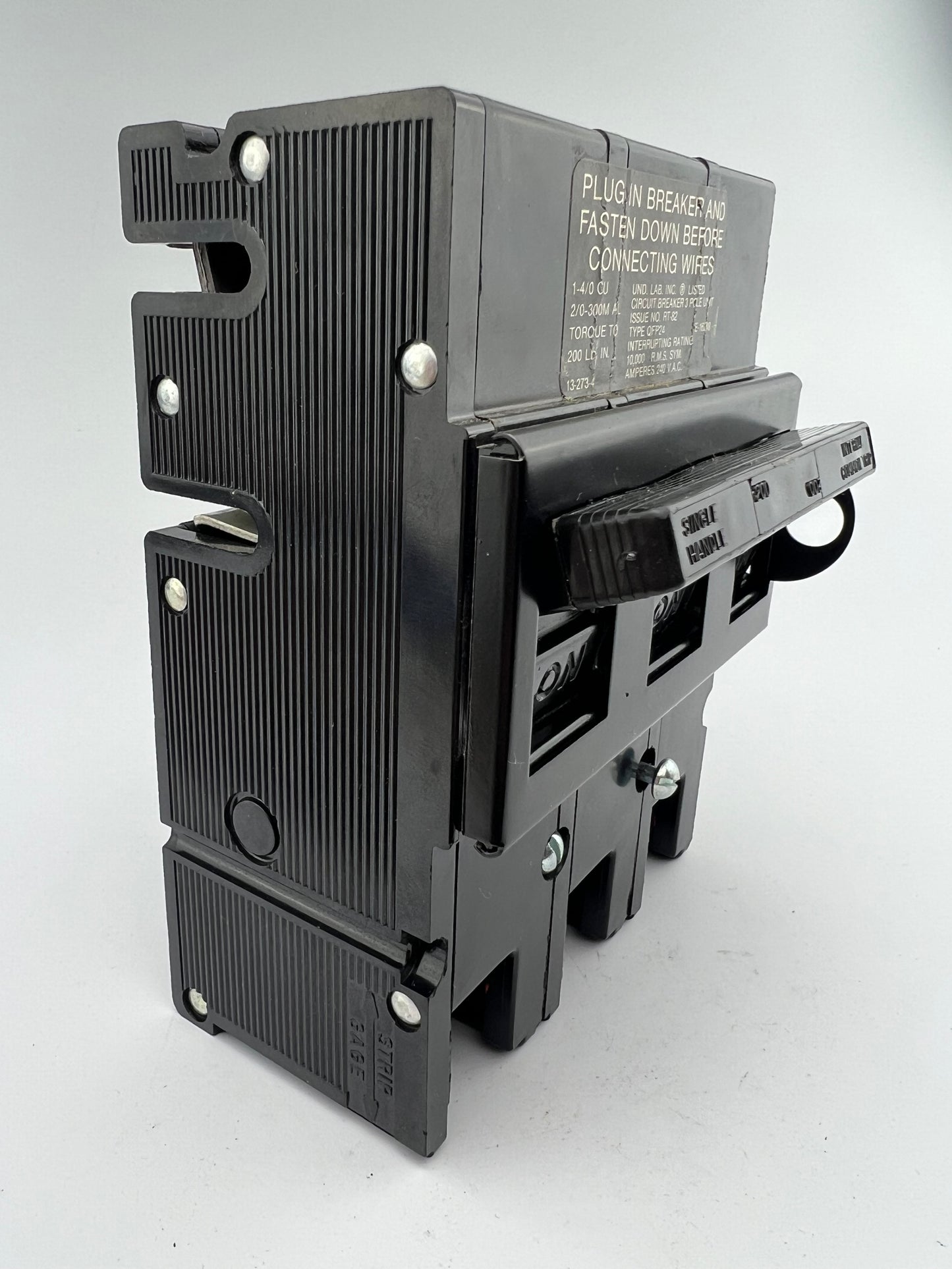 Challenger 200 Amp 3 Pole Type QFP24 Circuit Breaker GTE Sylvania 240V 200A *NEW