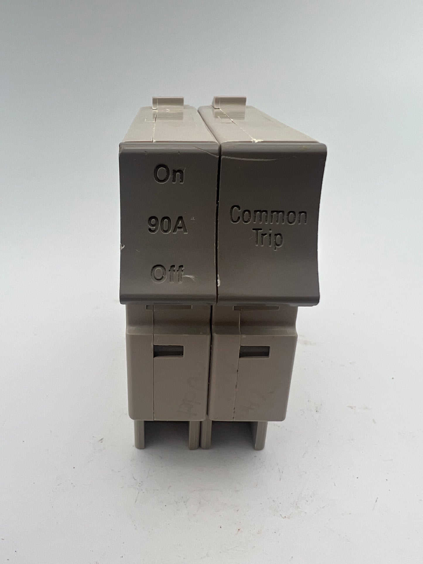 Square D SDT290 90 Amp 2 Pole Circuit Breaker Trilliant Plug On 240VAC 90A 2P