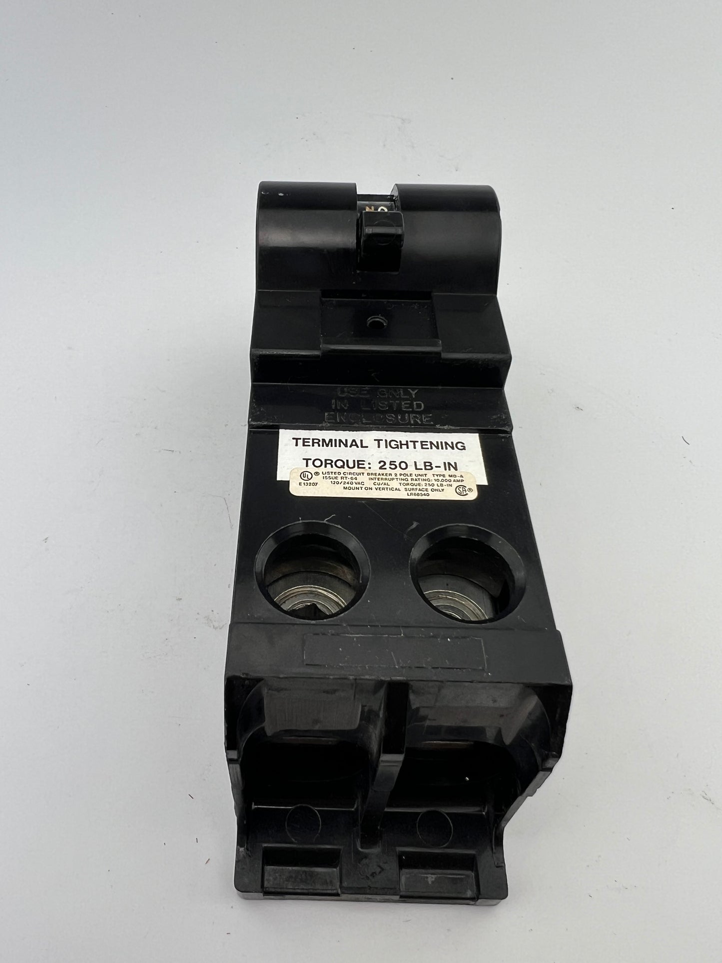 Murray Crouse-Hinds 200 Amp 2 Pole MD-A Circuit Breaker MD2200 240VAC 200A 2P