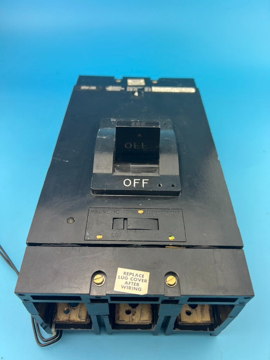 Square D LAP364001021 400 Amp 3 Pole Circuit Breaker LAL 600V 400A 3P (NO LUGS)