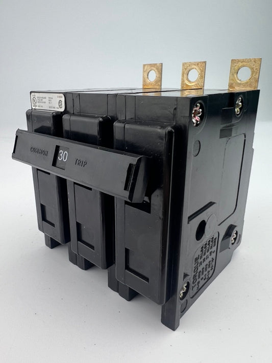 Eaton BAB3030H 3 Pole 30 Amp Type BA Circuit Breaker Bolt On 240VAC 30A 3P — NEW