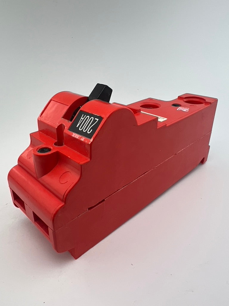 Murray Crouse-Hinds 200 Amp 2 Pole MD Circuit Breaker MD2200V 200A Face Down Lug
