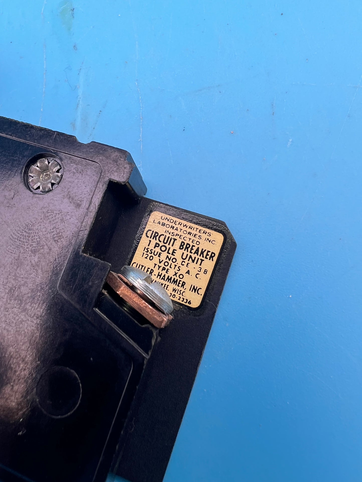 Square D 15 Amp 1 Pole Type XO Circuit Breaker Cutler Hammer 120VAC 15A 1P XO115